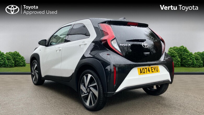 Toyota Aygo X 1.0 VVT-i Edge 5dr Petrol Hatchback